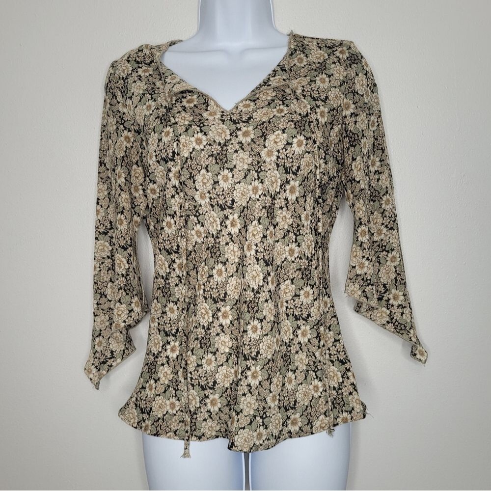 Vintage 90s tan retro flower print 3/4 sleeve Stevie Nicks top size small